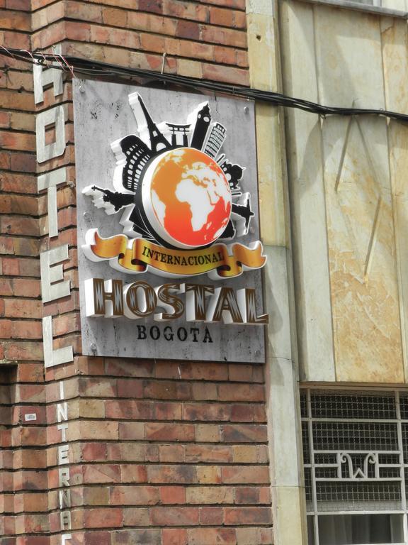 Hostal Internacional Bogota Bagian luar foto